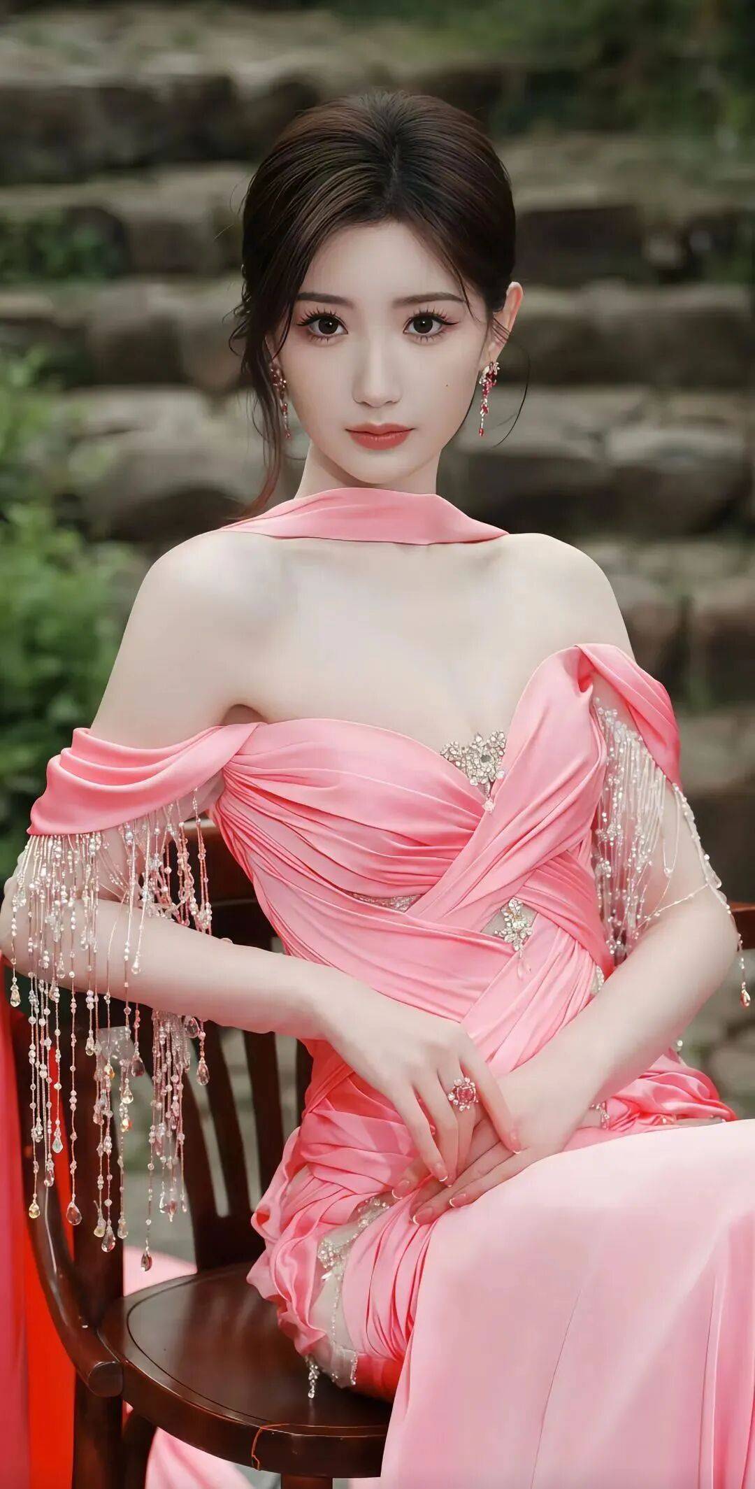 原創毛曉彤又純又欲性感撩人！六大影視代表作驚豔角色美爆了