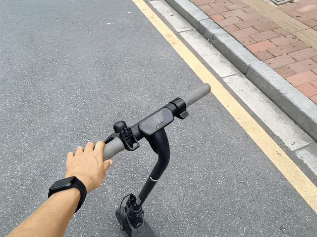 華為 AI 眼鏡體驗：好戴愛戴，再談 AI