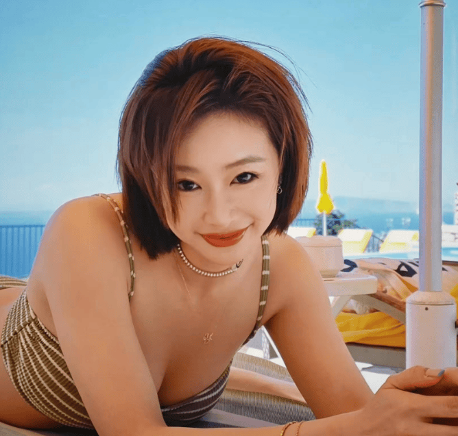 原創成熟御姐氣質中帶著性感熱辣，高葉的大嫂人生呈現萬千女性風采