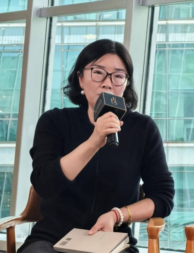 描寫當代女性的精神突圍：蘇小衛非虛構散文集《私事》出版