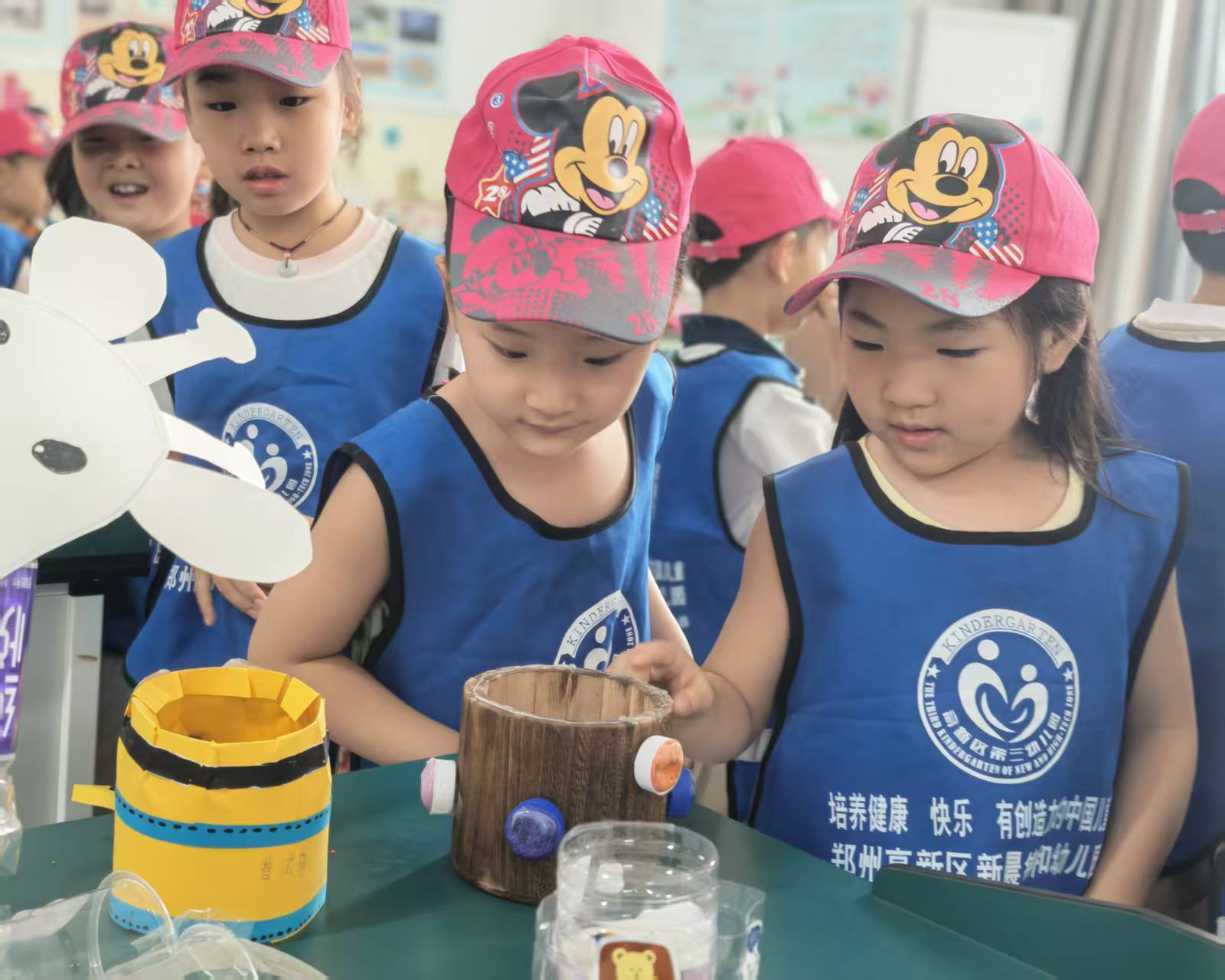 新晨錦和幼兒園小朋友到蓮花街小學體驗小學生活
