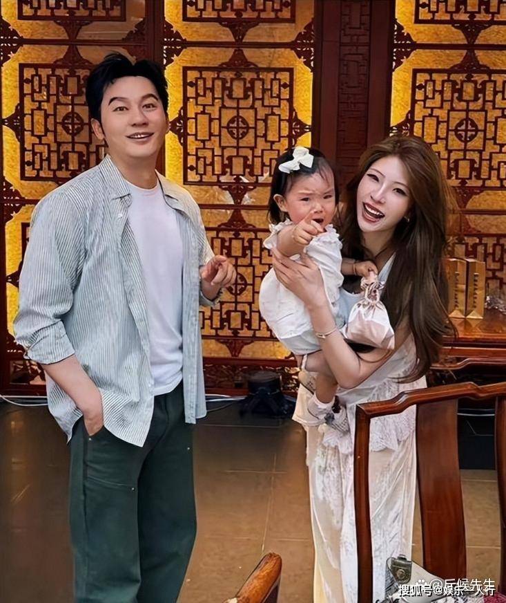 原創原來她是李晨親妹，同父異母是澳洲留學生，生倆女兒如今大辦婚禮